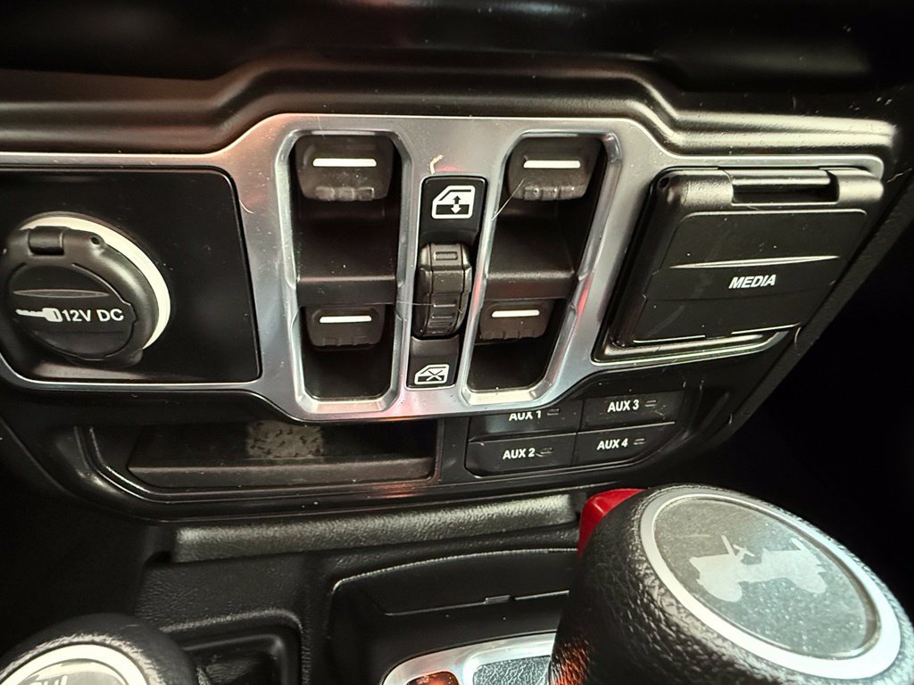 Used 2020 Jeep Wrangler Unlimited Sport AWD/4WD image 30