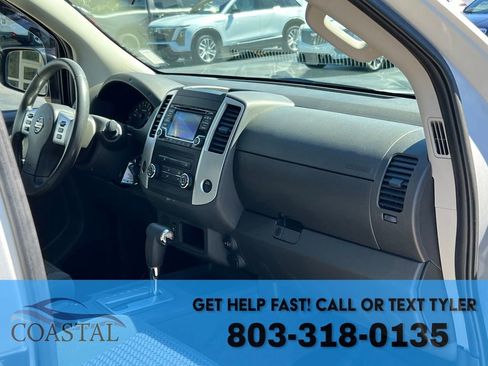 Used 2018 Nissan Frontier SV image 22
