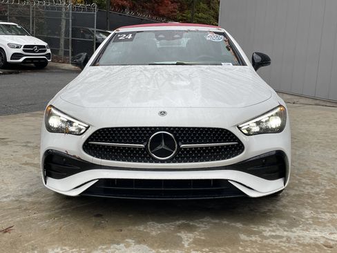 Certified 2024 Mercedes-Benz CLE 450 4MATIC Cabriolet image 4