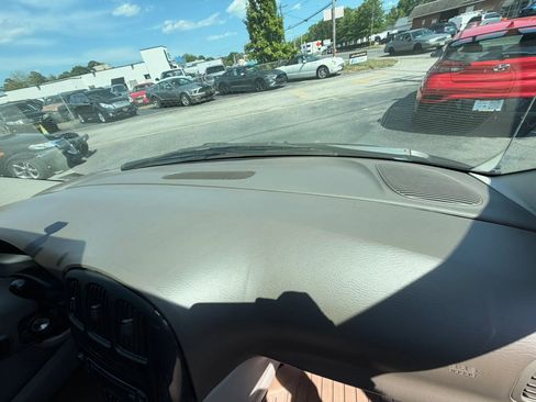 Used 2007 Dodge Grand Caravan SXT FWD image 25