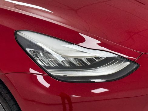 Used 2019 Tesla Model 3 image 30
