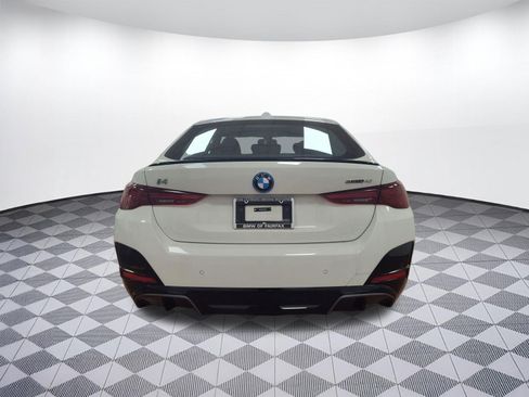 Used 2025 BMW i4 eDrive40 w/ M Sport Package image 9