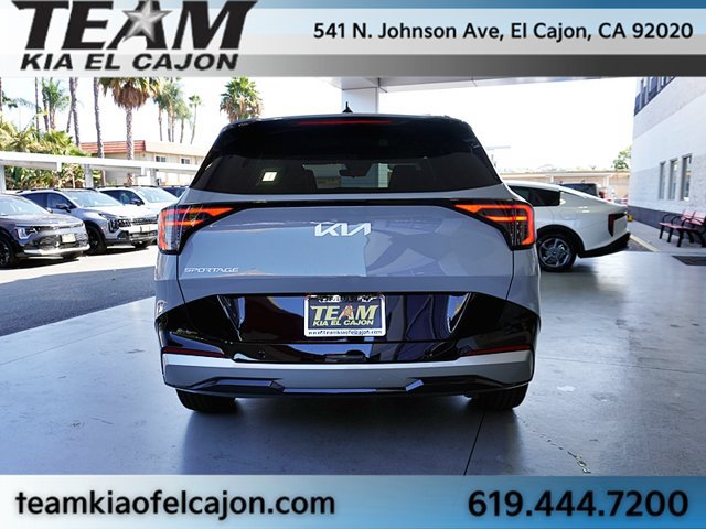 New 2026 Kia Sportage SX FWD image 9