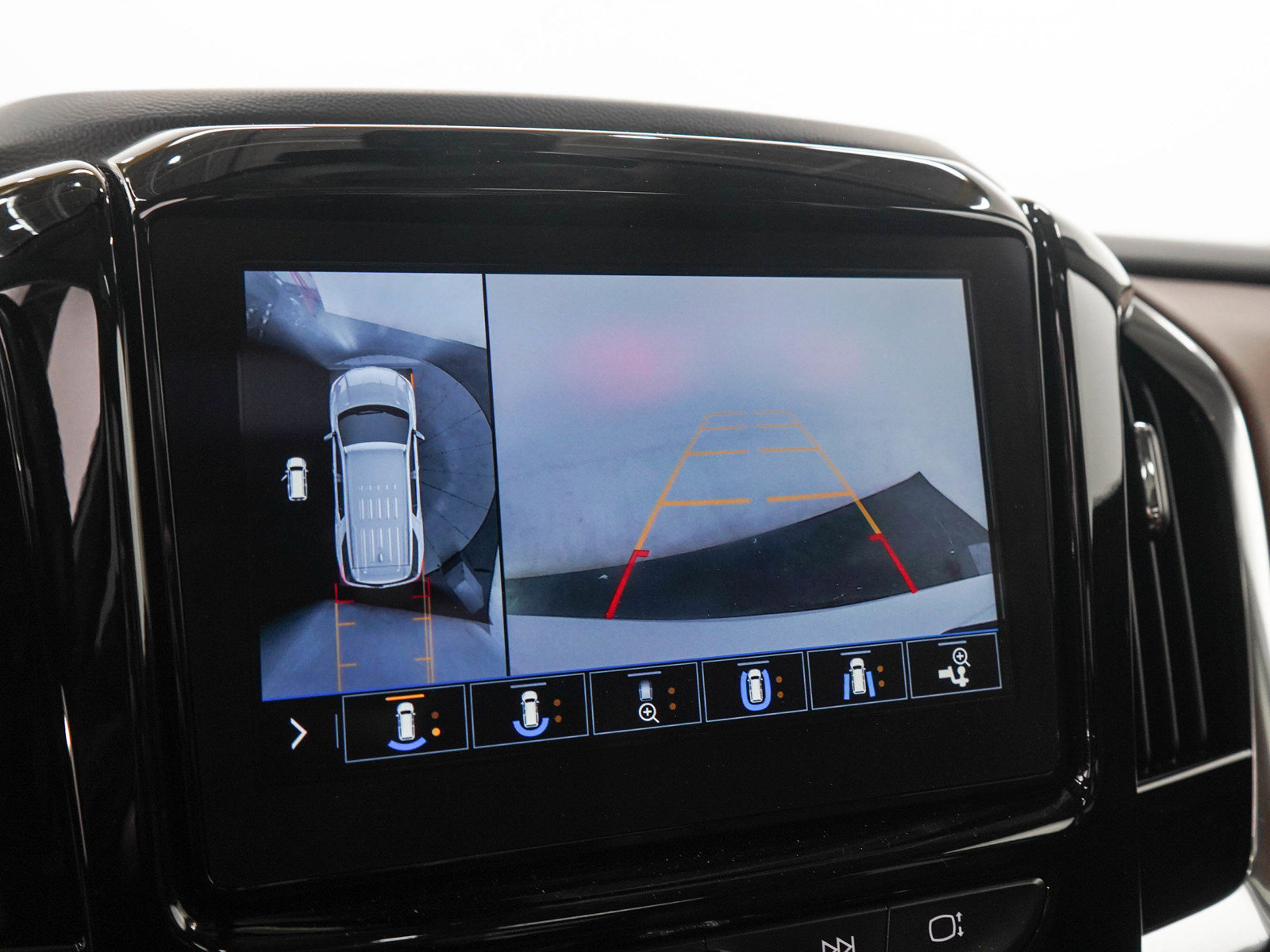 Used 2021 Chevrolet Traverse High Country AWD/4WD image 31