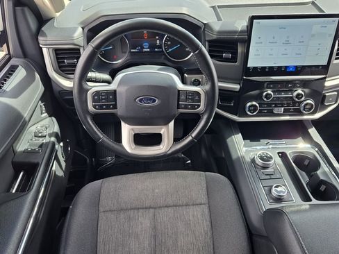 Used 2024 Ford Expedition Max XLT AWD/4WD image 13