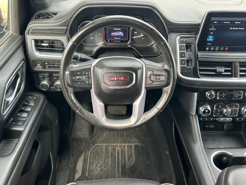 Used 2021 GMC Yukon XL SLT w/ SLT Luxury Plus Package image 13