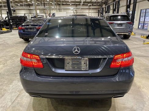 Used 2010 Mercedes-Benz E 350 Sedan image 15