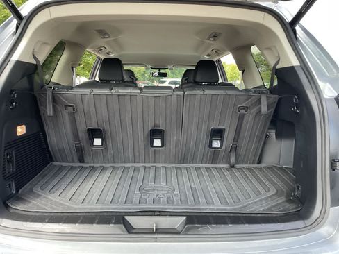 Used 2019 Subaru Ascent Limited w/ Popular Package #3 AWD/4WD image 17