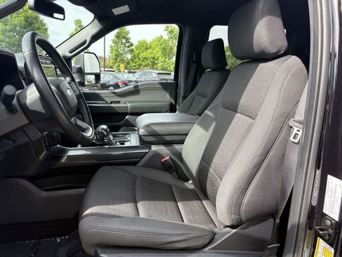 Used 2022 Ford F150 XLT w/ Equipment Group 302A High AWD/4WD image 17