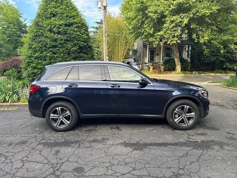 Used 2016 Mercedes-Benz GLC 300 4MATIC image 6