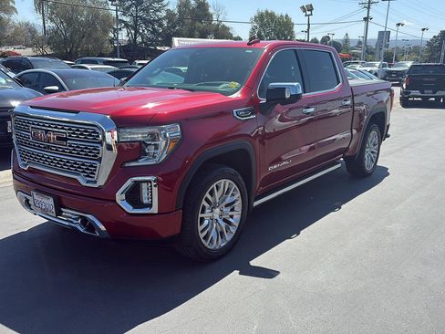 Used 2019 GMC Sierra 1500 Denali w/ Denali Ultimate Package AWD/4WD image 7