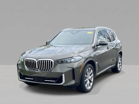 Used 2025 BMW X5 xDrive40i w/ Premium Package AWD/4WD image 1