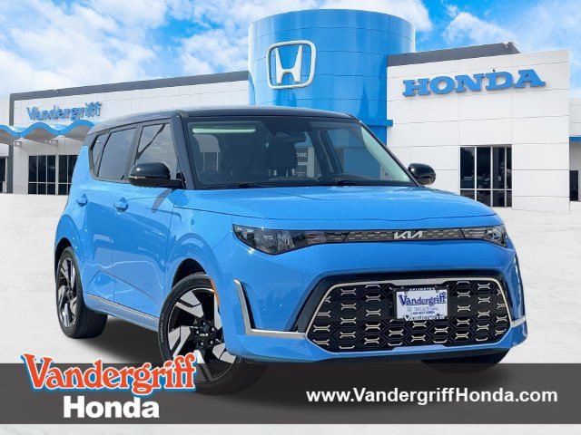 Used 2024 Kia Soul GT-Line FWD image 1