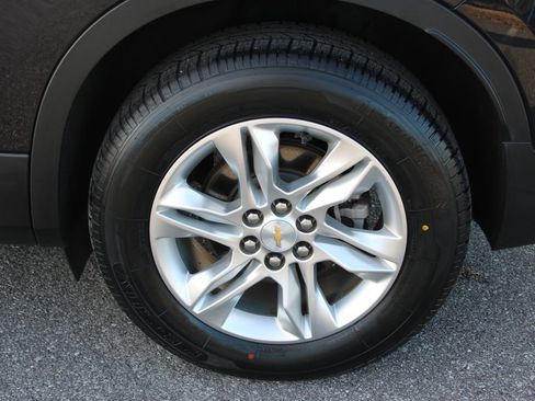 Used 2020 Chevrolet Blazer LT image 36