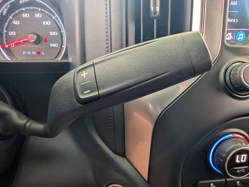 Used 2020 Chevrolet Silverado 1500 LT w/ All-Star Edition RWD image 29