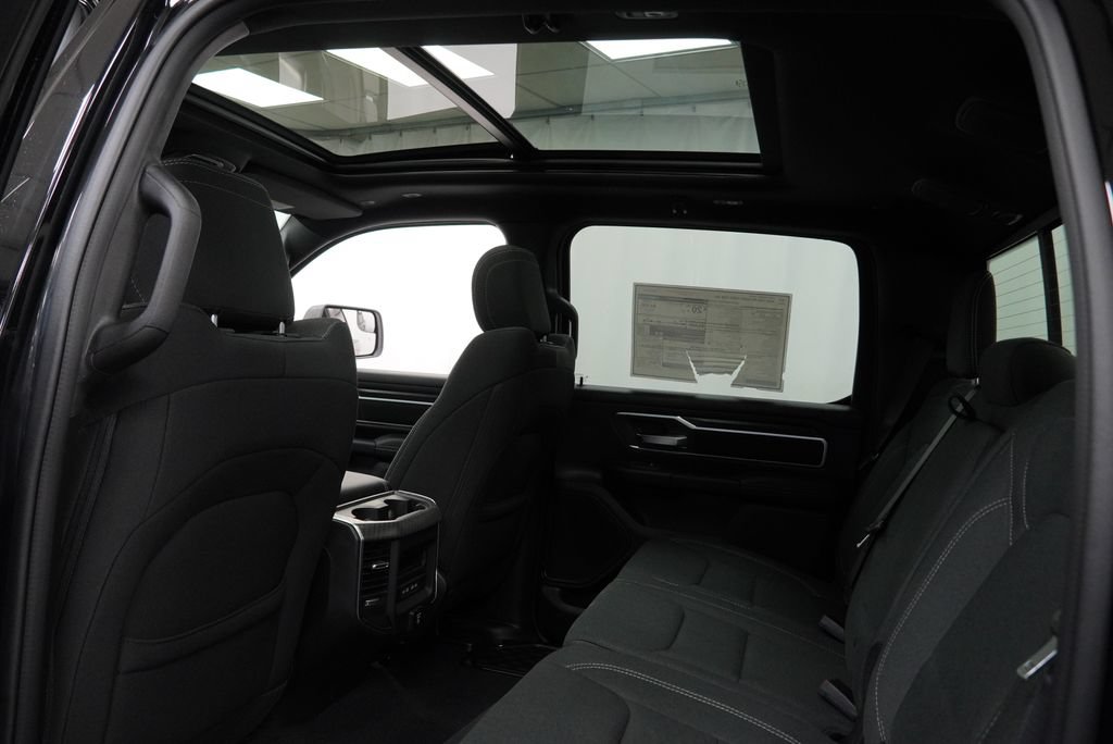 New 2026 RAM 1500 Big Horn AWD/4WD image 15