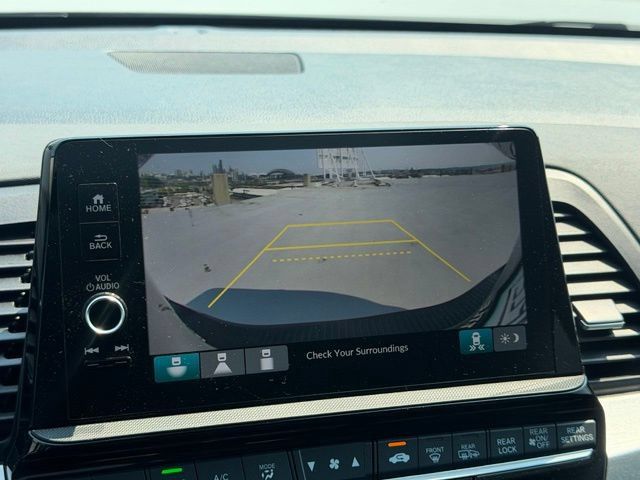 Used 2025 Honda Odyssey EX-L image 16