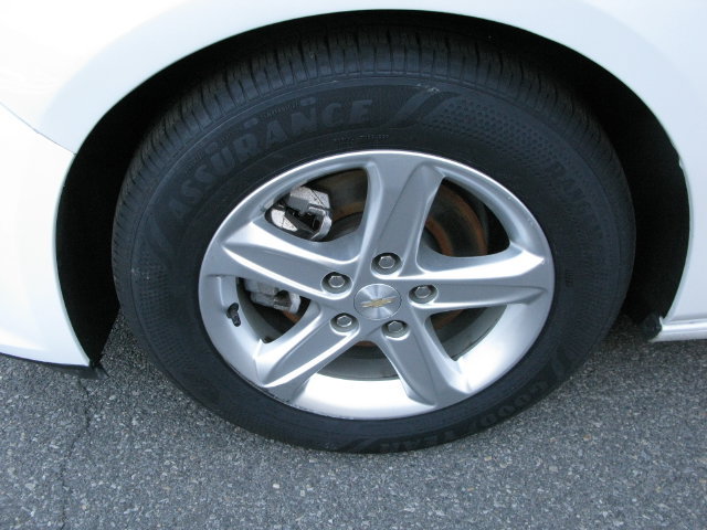 Used 2024 Chevrolet Malibu LT FWD image 10