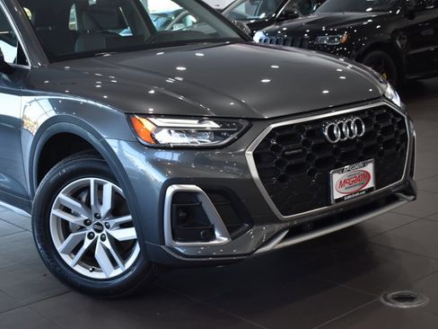 Used 2023 Audi Q5 2.0T Premium image 3