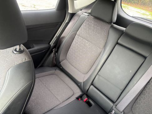 Used 2025 Kia Seltos S FWD image 41