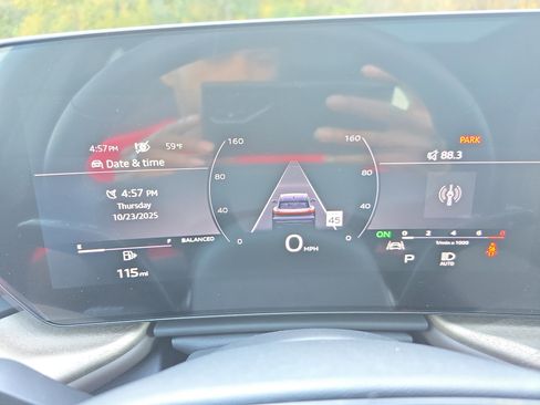 New 2025 Audi Q5 Premium Plus image 17