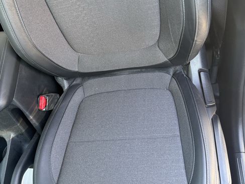 Used 2022 Kia Seltos S FWD image 10