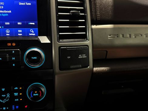 Used 2020 Ford F250 King Ranch w/ King Ranch Ultimate Package AWD/4WD image 25