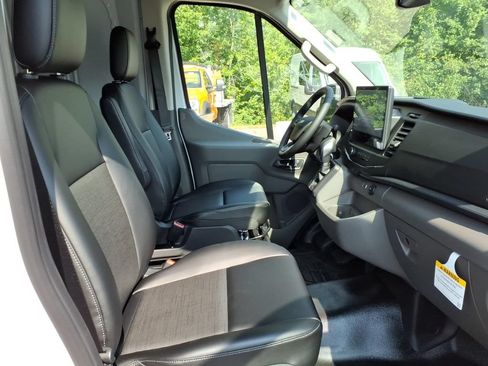New 2026 Ford Transit 150 148 Medium Roof AWD w/ Exterior Upgrade Package image 10