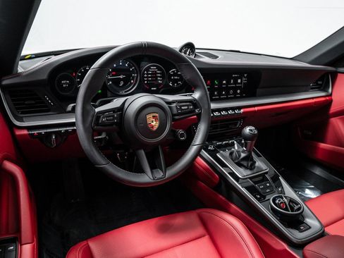 Used 2024 Porsche 911 Carrera S image 44