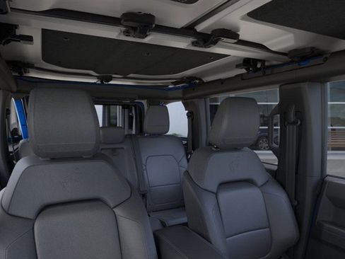 New 2025 Ford Bronco Badlands image 13