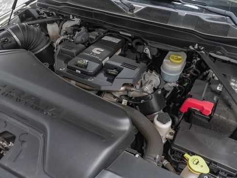 Used 2022 RAM 3500 Limited AWD/4WD image 62