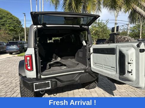 Used 2023 Ford Bronco Wildtrak AWD/4WD image 28