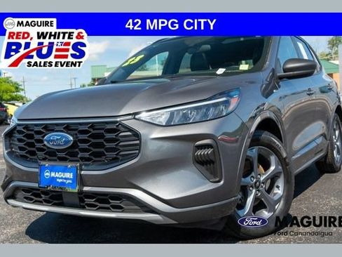 Used 2023 Ford Escape ST-Line w/ Equipment Group 301A FWD image 1