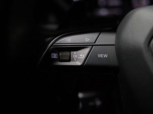 Used 2021 Lamborghini Urus AWD/4WD image 21
