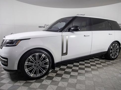 Used 2023 Land Rover Range Rover Long Wheelbase Autobiography AWD/4WD image 10