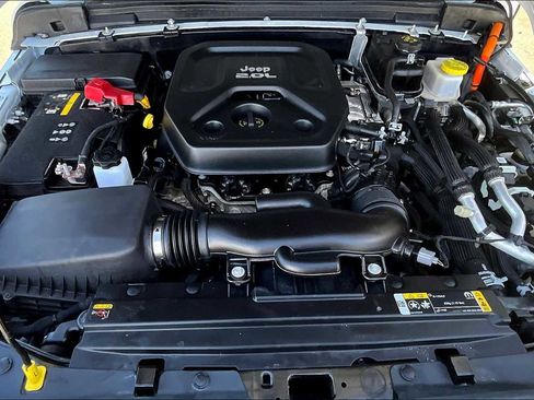 Used 2022 Jeep Wrangler Unlimited Rubicon 4xe w/ Cold Weather Group image 28