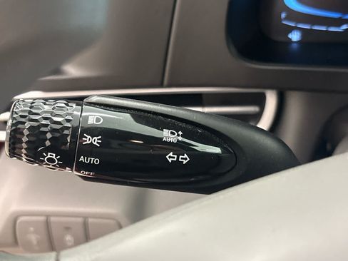 Used 2024 Hyundai Elantra SE FWD image 22