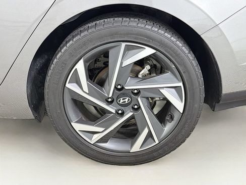 Used 2024 Hyundai Elantra SEL w/ Convenience Package FWD image 33