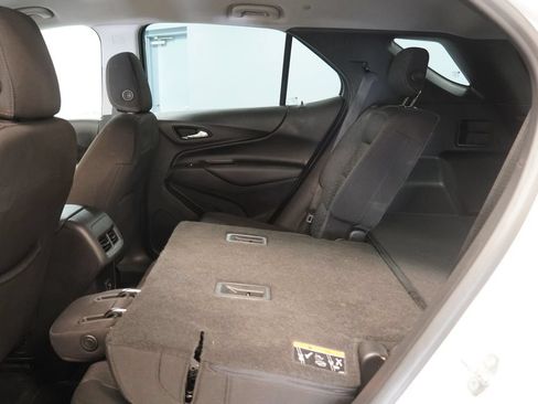 Used 2020 Chevrolet Equinox LT w/ Driver Convenience Package FWD image 28
