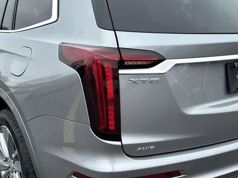 Certified 2025 Cadillac XT6 Premium Luxury w/ Platinum Package AWD/4WD image 10