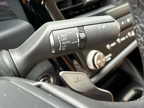 Used 2024 Lexus ES 350 w/ Premium Package image 36