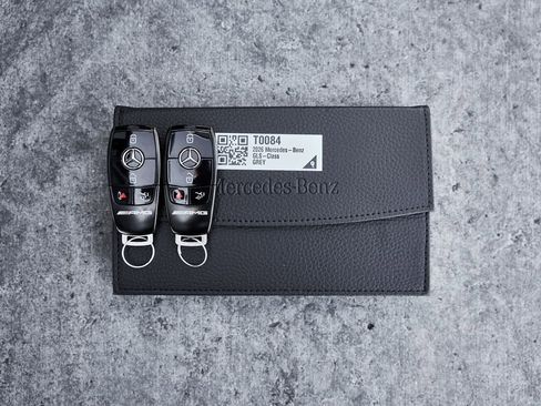 Used 2026 Mercedes-Benz GLS 63 AMG 4MATIC image 85