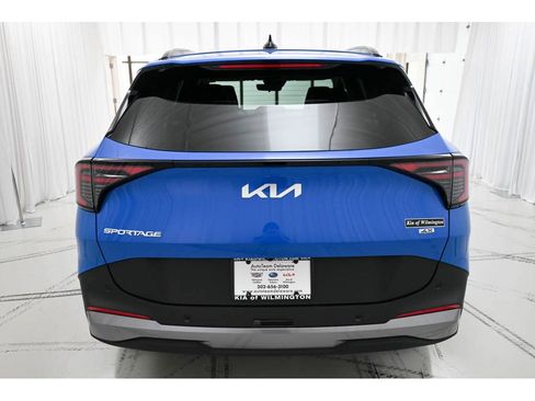 New 2026 Kia Sportage EX w/ EX Panorama Roof Package image 6
