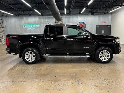 Used 2015 Chevrolet Colorado LT w/ Luxury Package AWD/4WD image 16