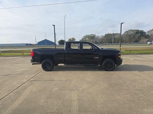 Used 2019 Chevrolet Silverado 2500 LTZ w/ Duramax Plus Package image 8