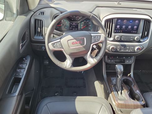 Used 2022 GMC Canyon Elevation w/ Elevation Premium Package RWD image 16