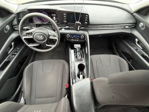 Used 2021 Hyundai Elantra SEL w/ Cargo Package FWD image 28