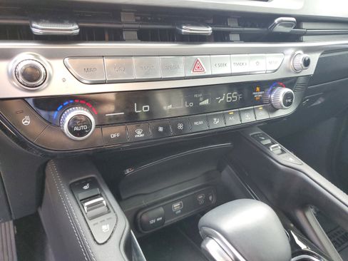 Used 2023 Kia Telluride EX X-Line image 21