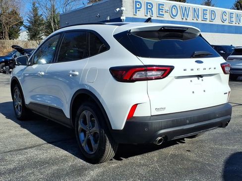 Certified 2025 Ford Escape ST-Line Select w/ Tech Pack #1 AWD/4WD image 6