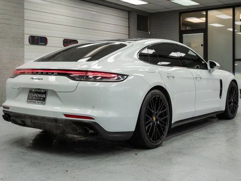 Used 2023 Porsche Panamera image 41
